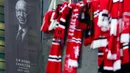 "Pertama-tama, kami ingin menang dan memberikan penghormatan kepada Sir Bobby Charlton. Anda selalu ingin melakukan itu dengan cara tertentu dan itulah yang kami ingin capai," ujar pelatih Manchester United Erik Ten Hag sebelum timnya melawan Copenhagen seperti dikutip Reuters. (AP Photo/Dave Thompson)