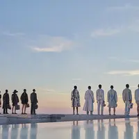 FENDI Men's Spring/Summer 2022 menghadirkan koleksi yang memberi kebebasan bagi para pria dan membuat para perempuan juga ingin memilikinya