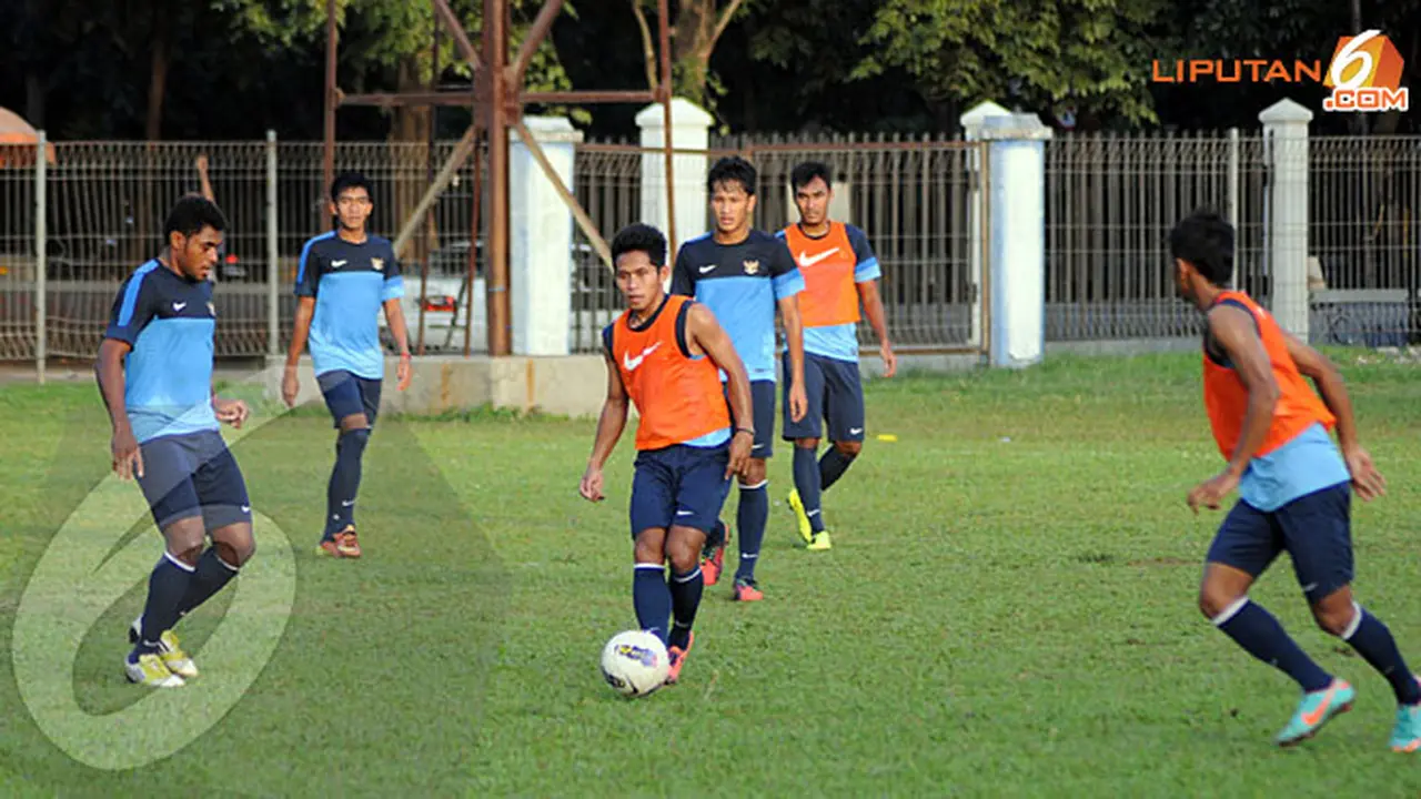 timnas-23-latihan-130913a.jpg