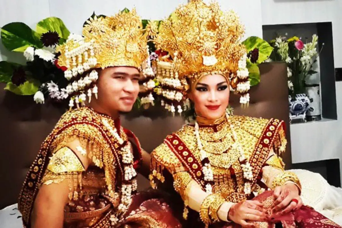 [Bintang] Alfie Alfandy dan Fitri Arifin