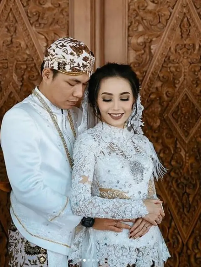 [Bintang] Rizal Armada dan Monica Imas