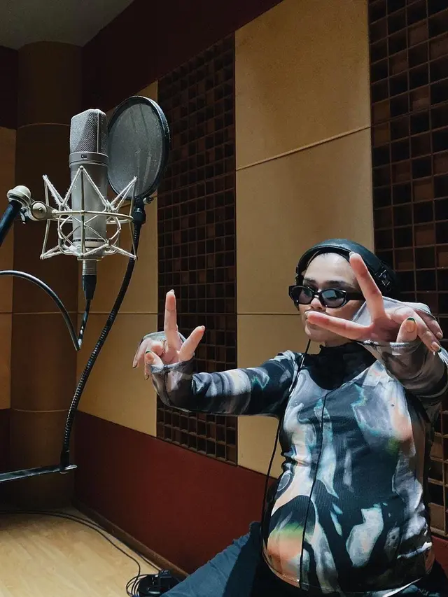 Sivia Azizah hamil anak pertama