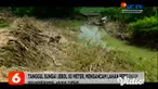 Plengsengan tanggul Sungai Sadar di Mojokerto longsor sepanjang 30 meter, setelah diterjang derasnya luapan air. Akibatnya, ratusan rumah warga yang berada di sepanjang aliran sungai terancam banjir.