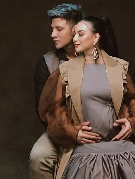 Irish Bella dan Ammar Zoni