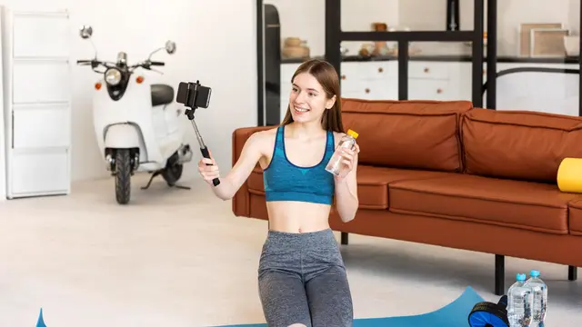 Daftar Alat Fitness yang Wajib Ada di Rumah (photo by freepik)