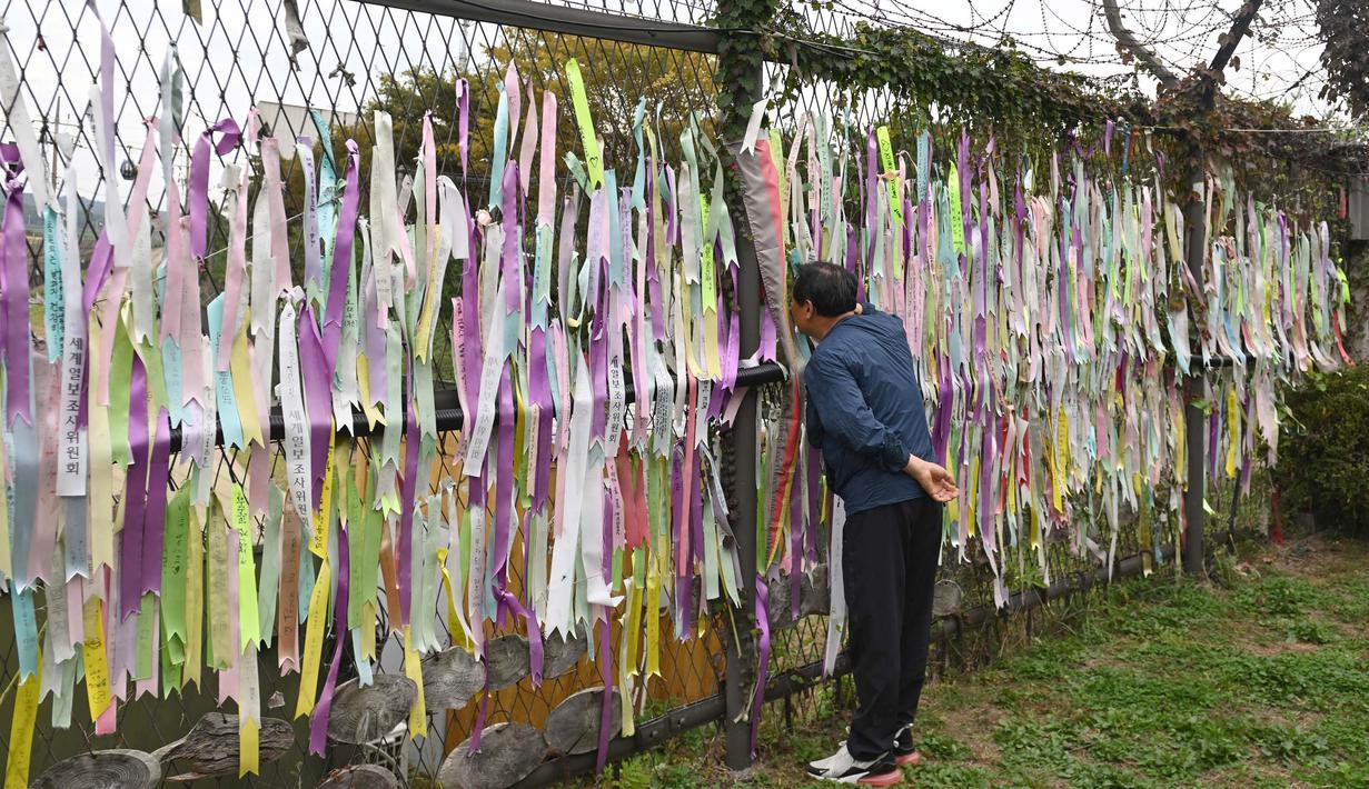 Sebelumnya, Korea Utara mengatakan pada hari Minggu (13/10/2024), unit-unit tentara garis depannya siap melancarkan serangan terhadap Korea Selatan. (JUNG YEON-JE/AFP)
