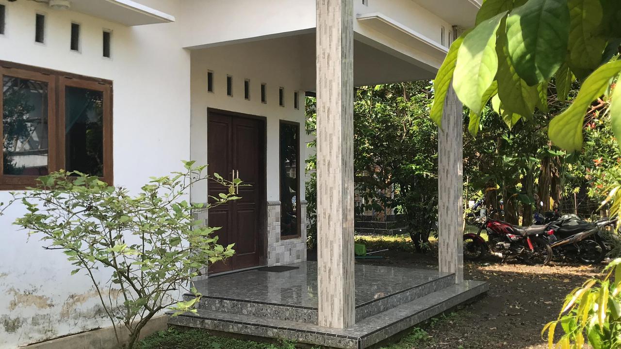 Viral Kejagung Sita Duit Rp5,5 Miliar di Kolong Kasur Hakim Ali Muhtarom, Ini Fakta di Lokasi