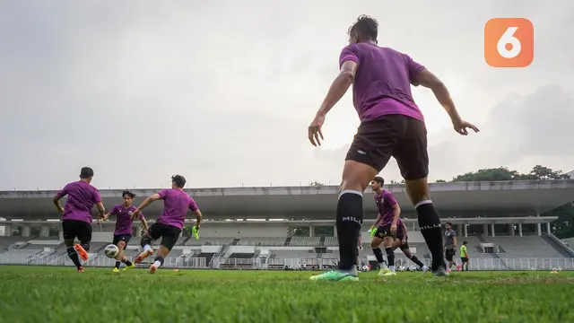 Foto: Aksi Para Penggawa Timnas Indonesia U-23 Saat Latihan Persiapan SEA Games 2021