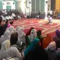 Tes membaca Alquran untuk bakal cagub dan cawagub Pilkada Aceh 2017 (Liputan6.com/Windy Phagta)