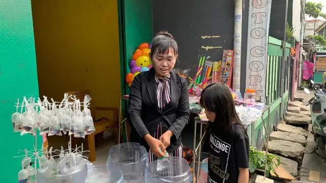 Istri Muda Pak Tarno