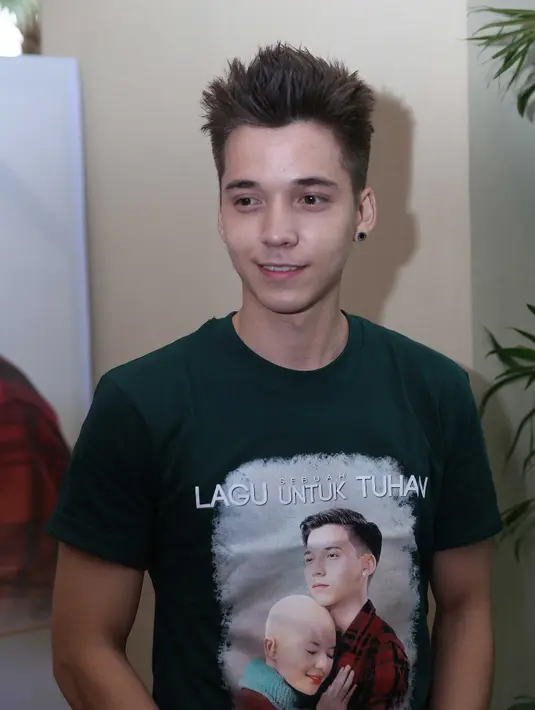 Tantangan di film ini, menurut Stefan, bukan soal akting. Melainkan saat harus menyanyi di tengah adegan. (Nurwahyunan/Bintang.com)