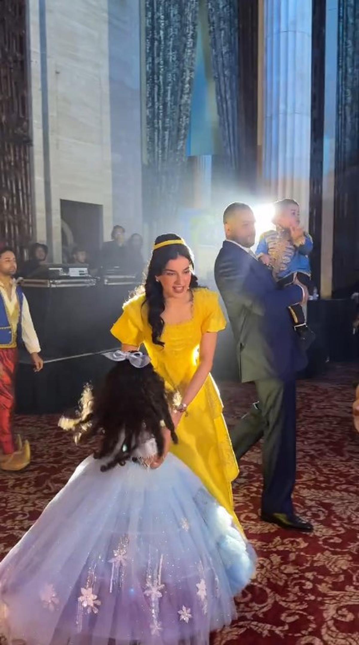 7 Potret Ala Alatas Ibunda Tasya Farasya di Ultah Cucu, Totalitas Cosplay Jadi Madam Gothel