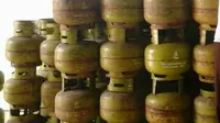 Sepekan belakangan ini ketersediaan gas elpiji ukuran 3 kg (melon) di beberapa desa di lima Kecamatan mendadak hilang dari pasaran. Foto: (Fajar Eko/Liputan6.com)