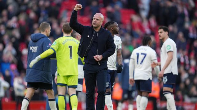 Foto: Liverpool Pesta Gol ke Gawang West Ham, Hugo Ekitike Tampil Menawan