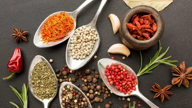 Gunakan herba dan rempah