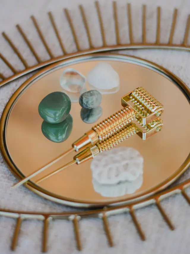 Derma roller untuk perawatan wajah