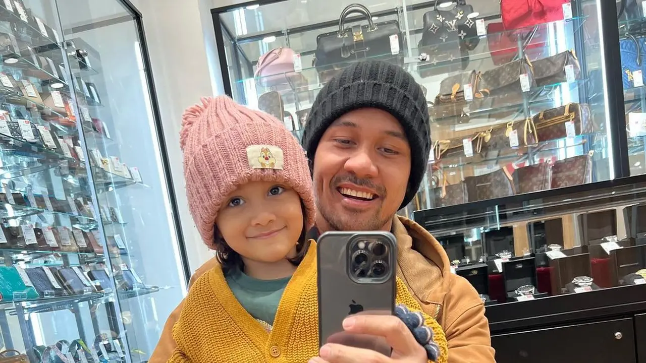 Chicco Jerikho dan Surinala (Instagram/chicco.jerikho)