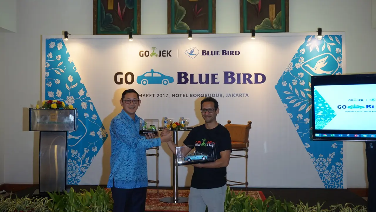Blue Bird dan Go-Jek