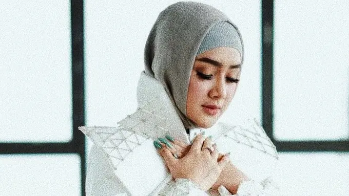 [Bintang] Curahan Hati Cita Citata tentang Single Religi, Kehidupan Ini Memilihku