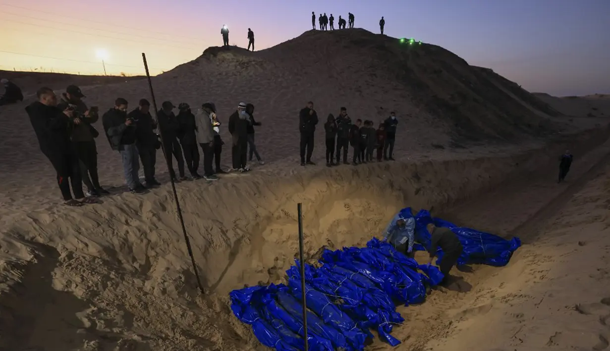 Kemudian sekitar 55.000 orang juga terluka. Lalu, pada 7 Oktober lalu 1.140 orang tewas dalam peperangan Israel dengan Hamas. (Mahmud HAMS/AFP)