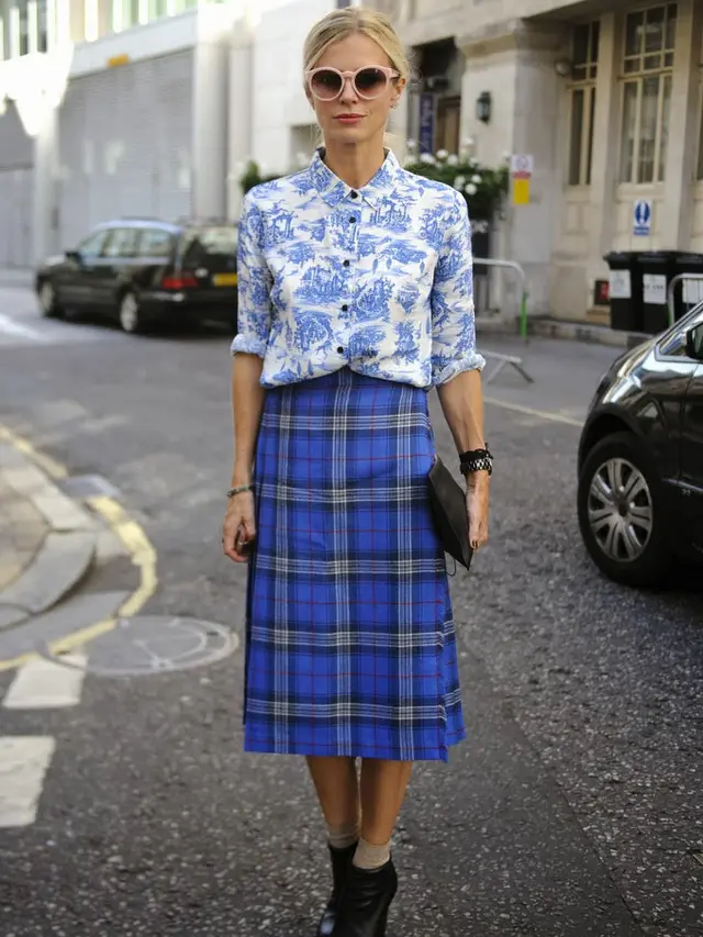 [Bintang] Nggak Bosenin, 4 Tips Padu-padan Rok Tartan Ala Cewek Milenials