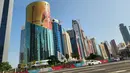 <p>Gedung-gedung yang terletak di kota Doha, Qatar dipenuhi dengan gambar pemain dari peserta Piala Dunia 2022, Jumat (19/11/2022). (Dok.SCM)</p>