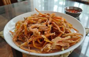 Resep Wortel Goreng Tepung Gurih untuk Teman Makan, Rahasia Tekstur Renyahnya Ada pada Adonan