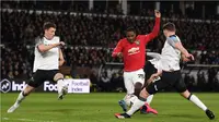 Penyerang Manchester United, Odion Ighalo, berhasil mencetak dua gol sekaligus membantu timnya menang 3-0 atas Derby County pada laga babak kelima Piala FA, di Pride Park Stadium, Kamis (5/3/2020) malam waktu setempat. (AFP/Oli Scarff)