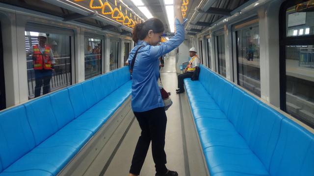 LRT Sepi Peminat, Kota Palembang Masih Macet Parah