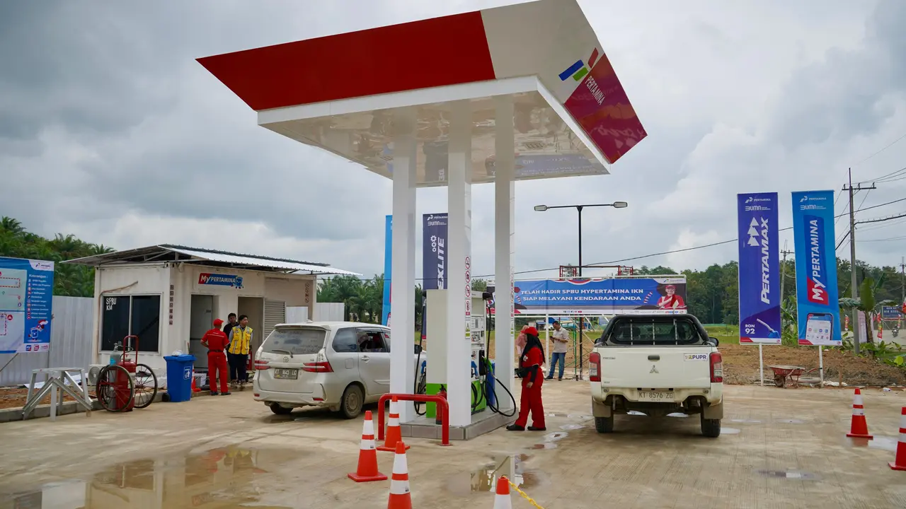 Pertamina melakukan berbagai langkah strategis untuk memastikan distribusi energi berjalan lancar (Istimewa)