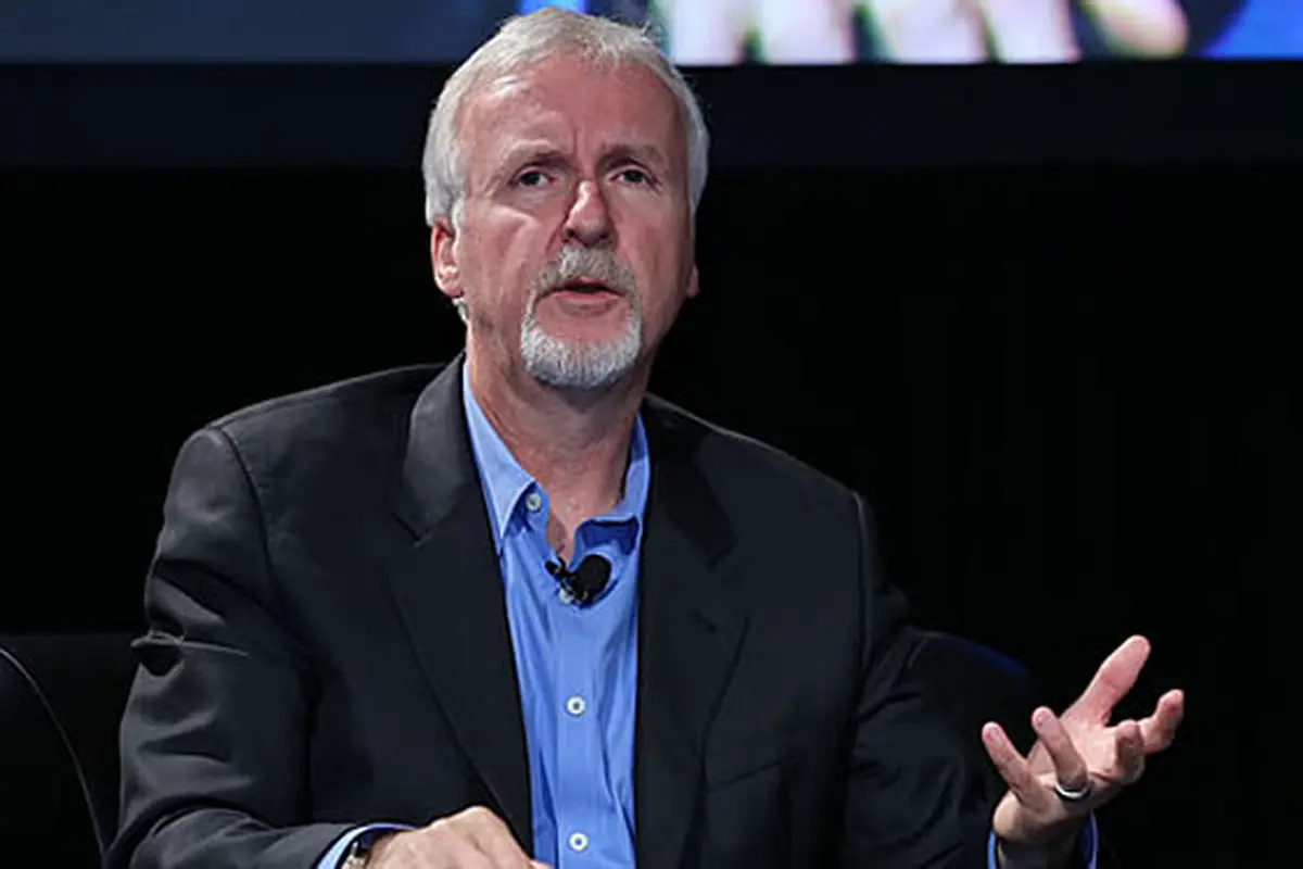 james-cameron-130904c.jpg