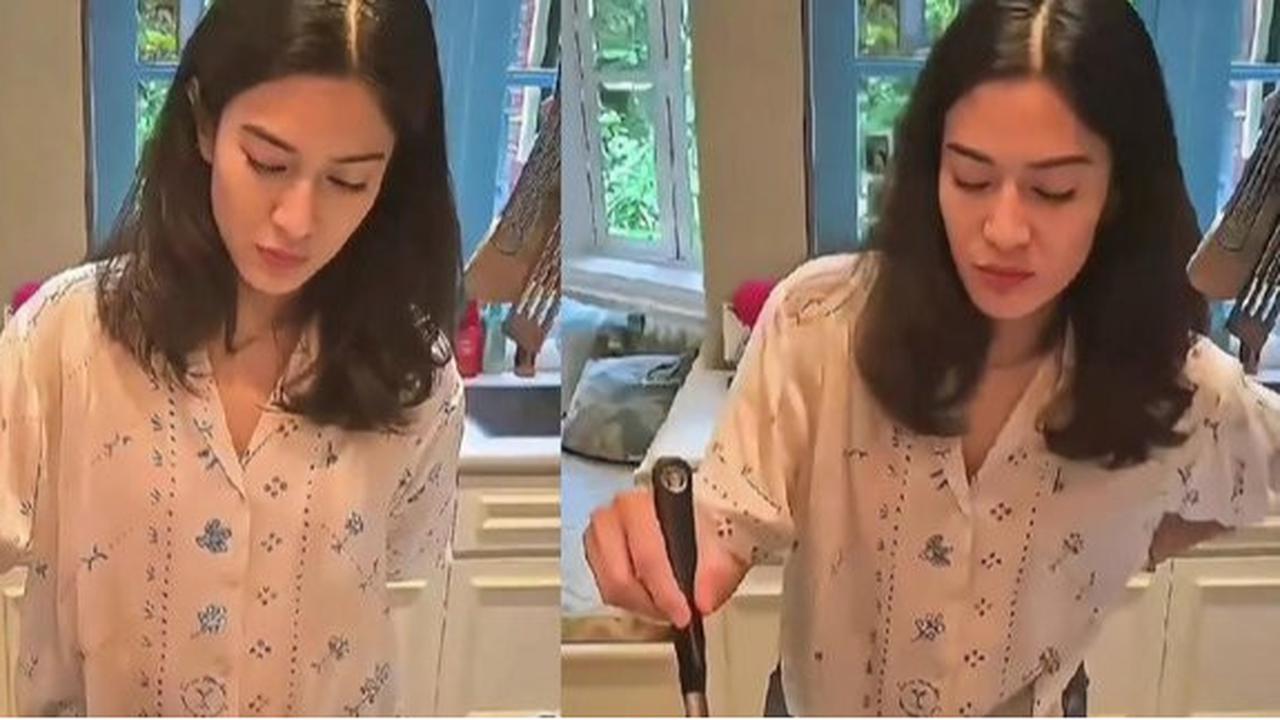 Bukan Setting Film, Ini Dapur Asli Dian Sastrowardoyo yang Super Estetik