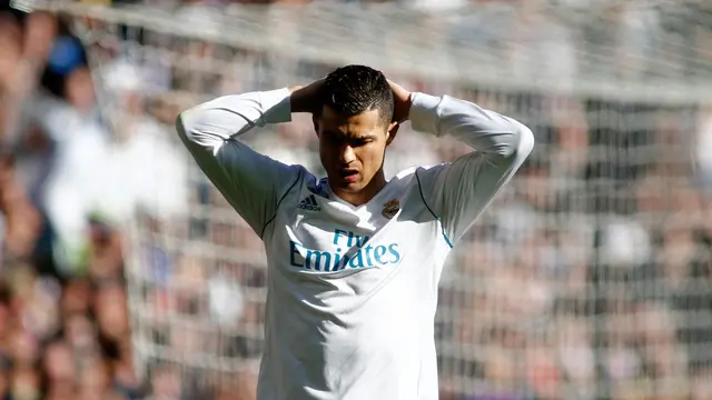Ekspresi Cristiano Ronaldo Saat Gagal Taklukkan Barcelona