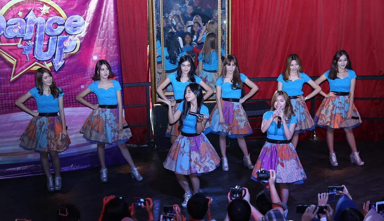 Bahkan lanjut Indra, kerja sama dengan Cherrybelle akan berlangsung jangka panjang. Menanggapi hal tersebut, para personel ini mengaku sudah tidak sabar menantikan kerja sama tersebut. (Nurwahyunan/Bintang.com)