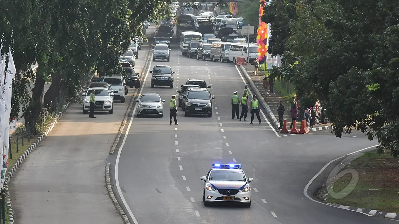 Dilewati Peserta KAA, Jalan Sudirman Lancar