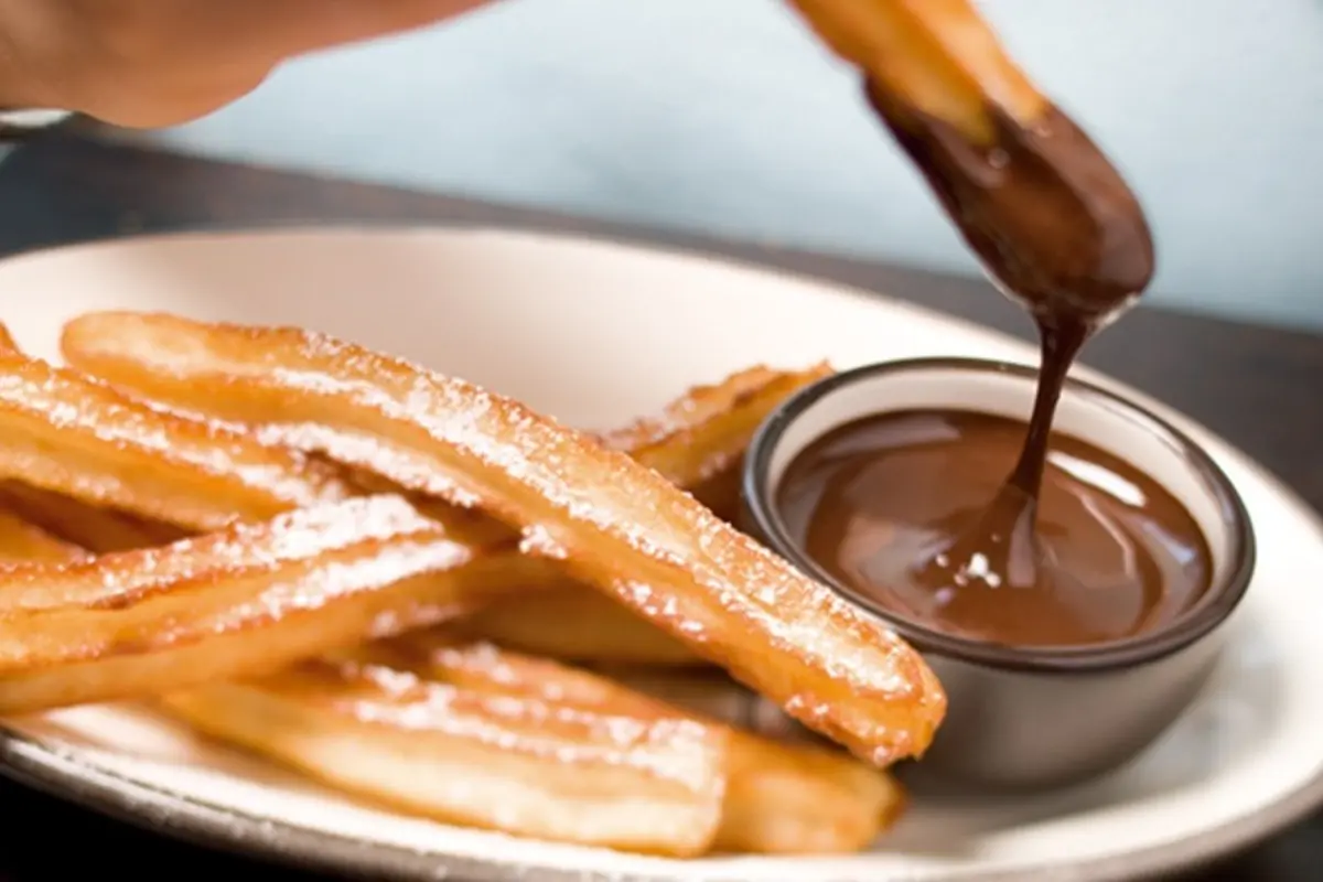 Resep Churros Enak nan Mudah untuk Caamilan Keluarga