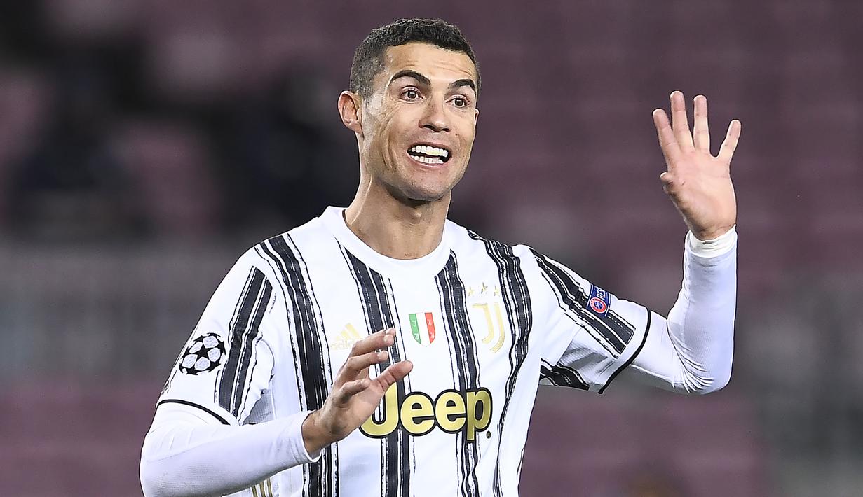 1. Cristiano Ronaldo (33 gol) - Meski terbilang tidak muda lagi, Cristiano Ronaldo tidak berhenti membuat kagum publik sepak bola dunia. Cristiano Ronaldo tetap tampil tajam dan telah mencetak 33 gol untuk Juventus sepanjang tahun 2020. (AFP/Josep Lago)