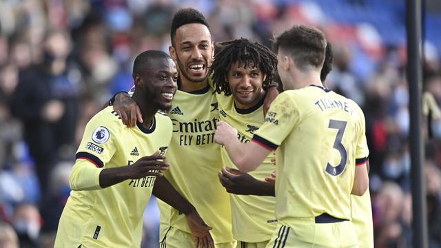 FOTO: Dua Gol di Masa Injury Time Bawa Arsenal Tekuk Crystal Palace 3-1 - Nicolas Pepe; Tim Arsenal