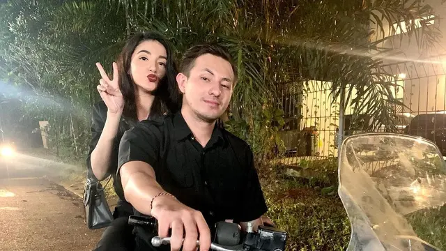 6 Potret Kebersamaan Tsania Marwa dan Dylan Carr, Pamer Buku Nikah