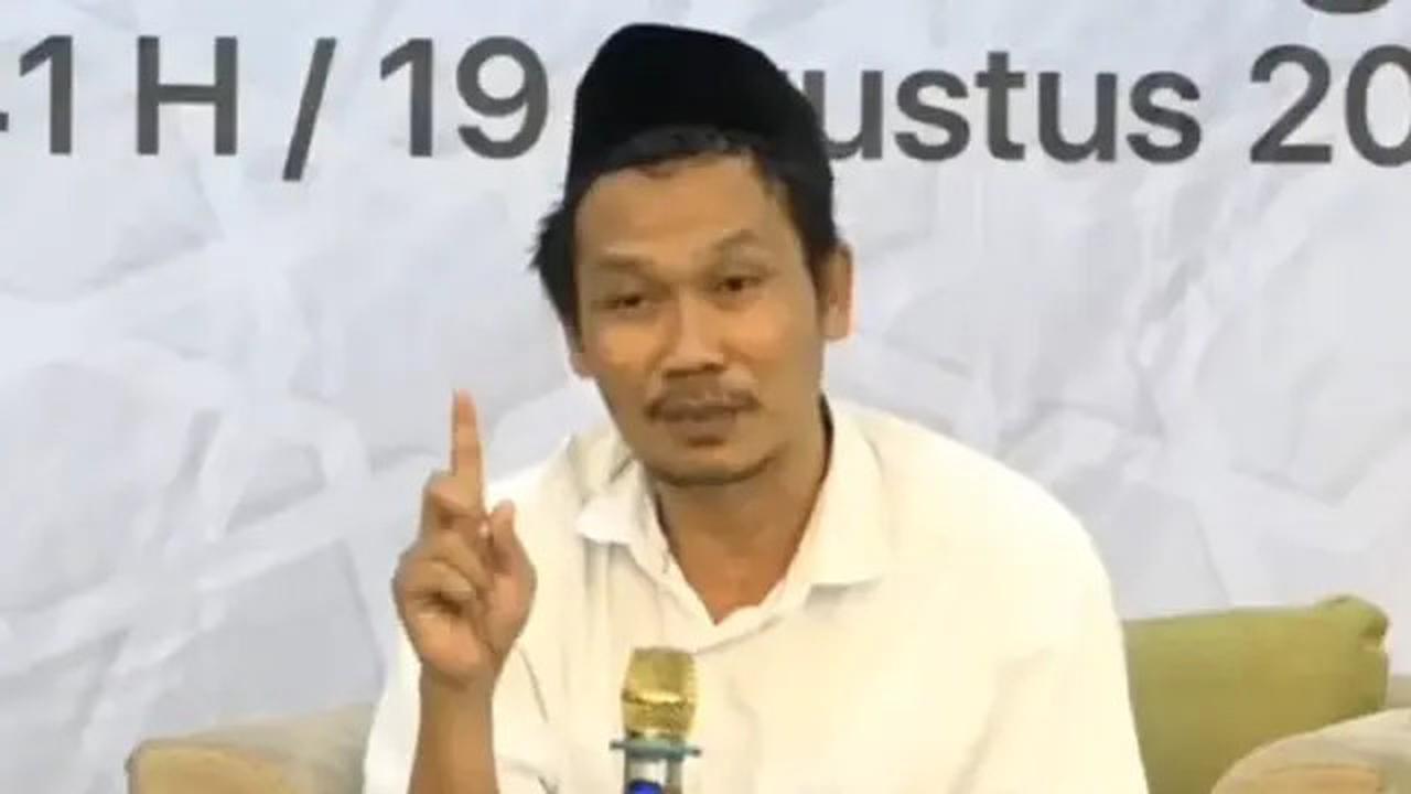 Niat Puasa Tas'ua dan Asyura, Wajib Diucapkan atau Cukup di Dalam Hati? Jawaban Gus Baha