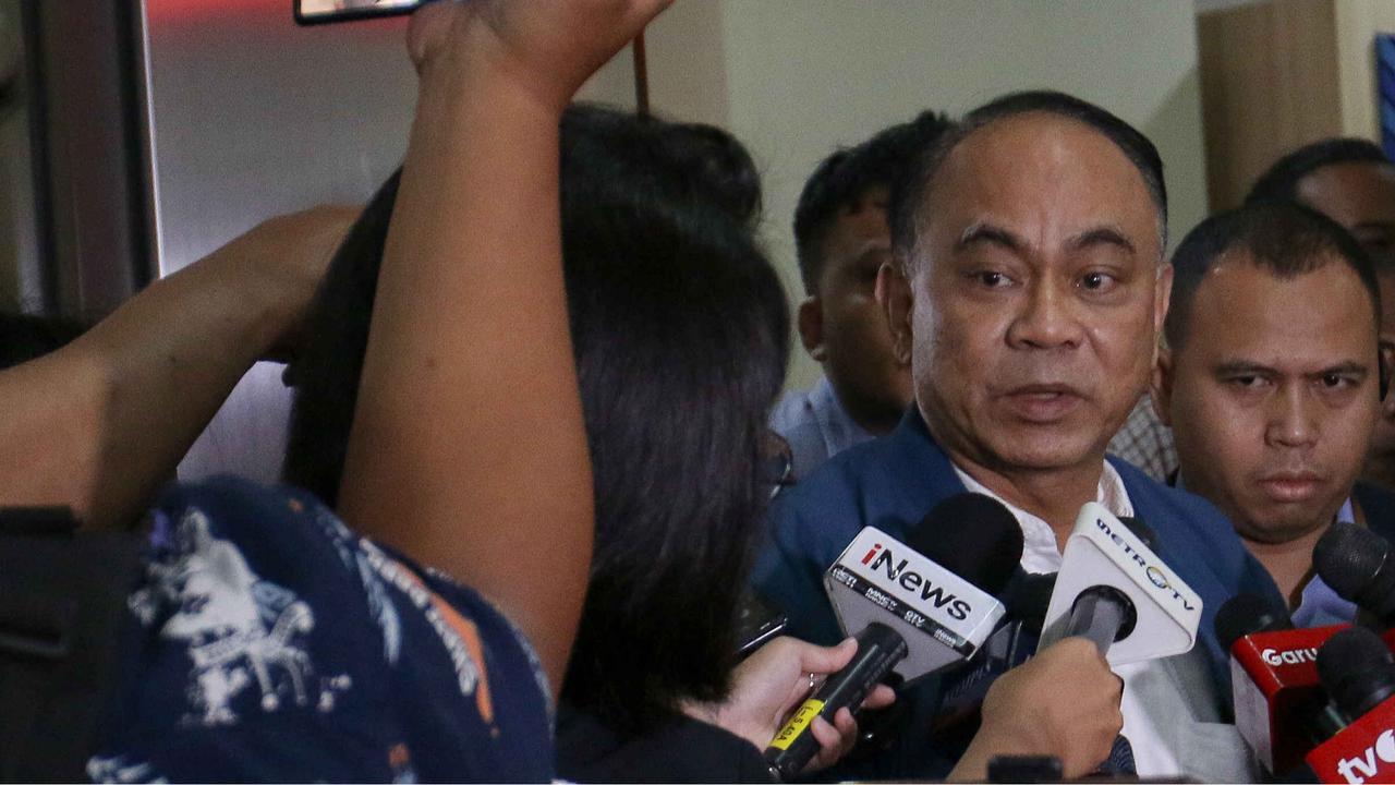 Diperiksa terkait Kasus Judol Pegawai Komdigi, Budi Arie Sudah Lapor Ke Prabowo?