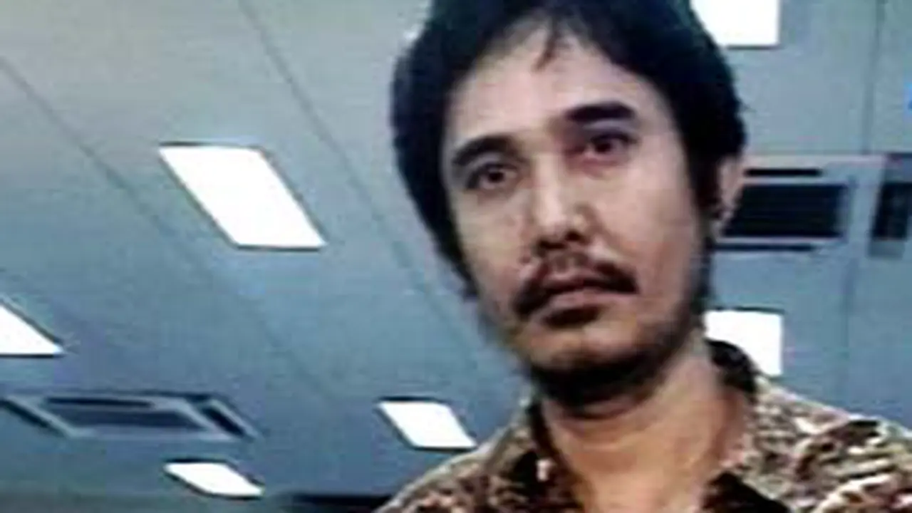 010104aErza_Gabungan.jpg