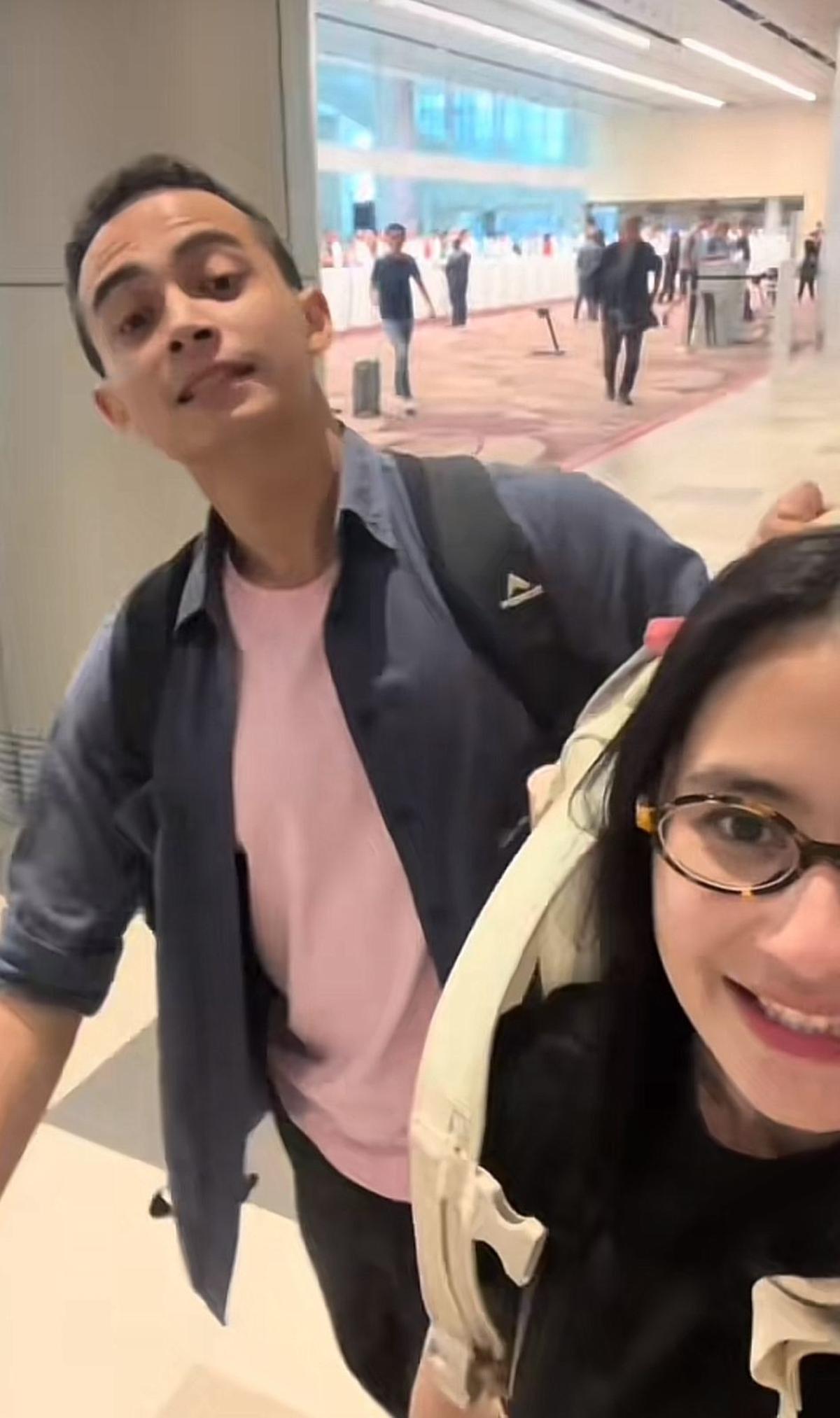 Keseruan Prilly dan Omara Saat Liburan, Rebutan Bawa Tas yang Bikin Gemas