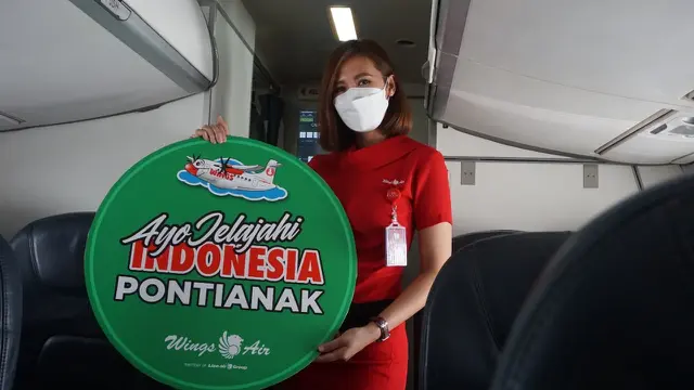 Pramugari Wings Air saat penerbangan Pontianak-Semarang (Doc Lion Air)
