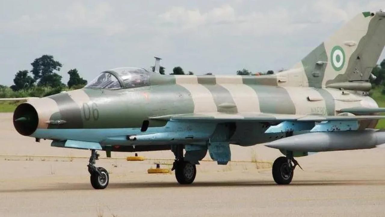 Hendak Serang Geng Kriminal, Jet Tempur Nigeria Malah Tak Sengaja Tewaskan 16 Warga Sipil