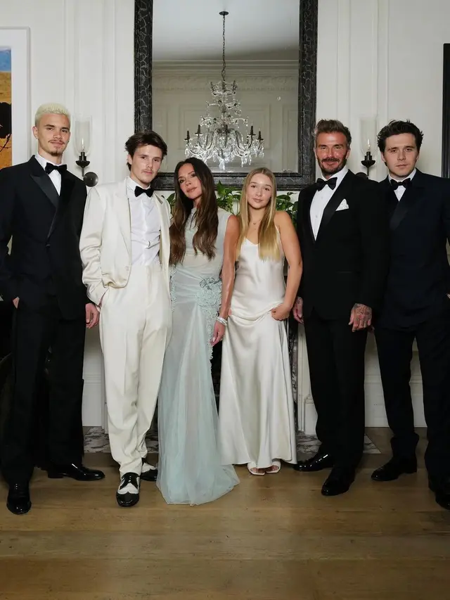 Perayaan ulang tahun Victoria Beckham. [Foto: Instagram/victoriabeckham]