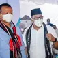 Menteri Keluatan dan Perikan Edhy Prabowo bersama Gubernur Maluku Murad Ismail, saat mengunjungi tempat budidaya ikan di 
Balai Perikanan Budidaya Laut (BPBL) Ambon, Minggu 30 Agustus 2020