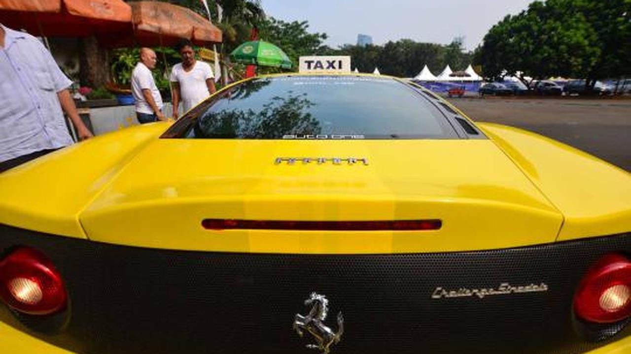 Taksi Ferrari, hanya untuk syuting film