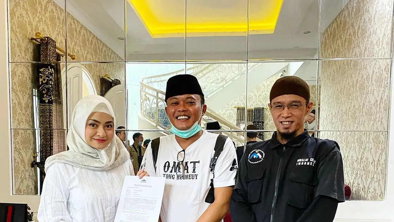 6 Momen DJ Natalie Holscher Memeluk Islam, Sule Jadi Saksi