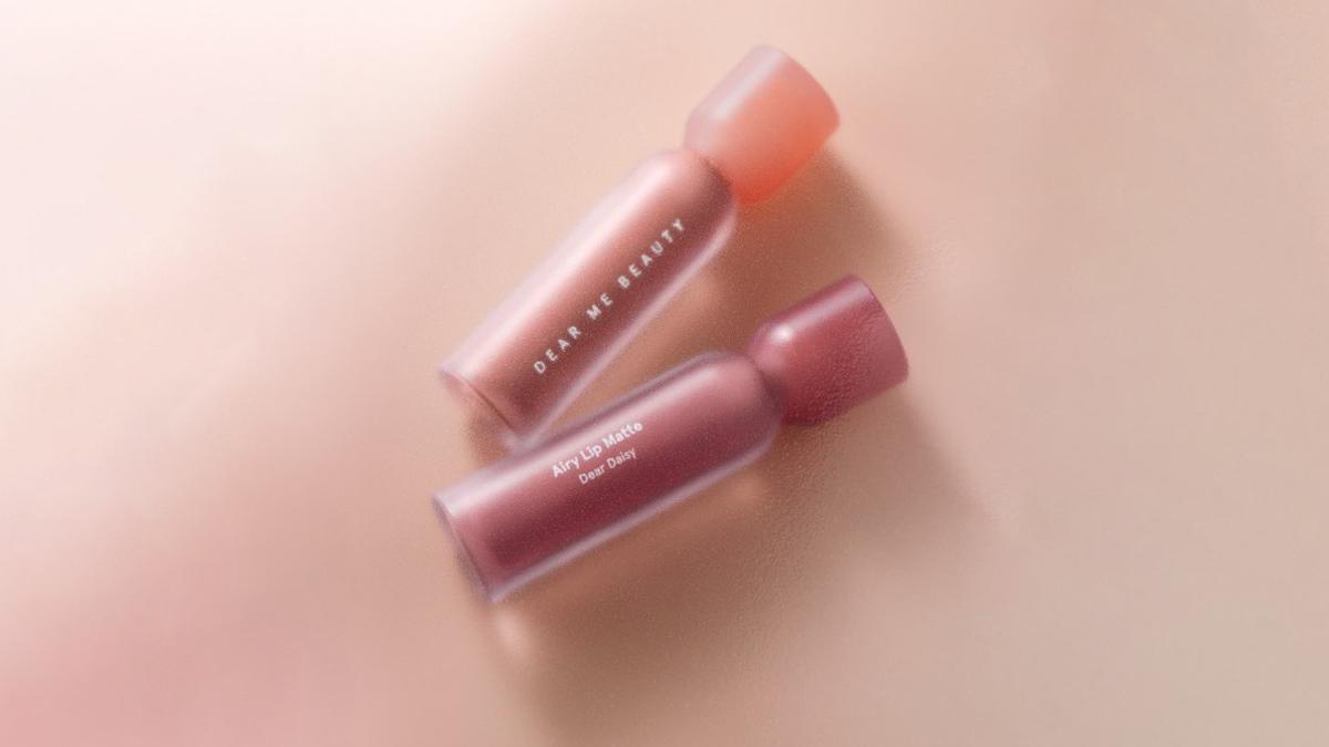 Lip Matte dengan Efek Blur dan Tekstur Selembut Paw Kucing Jadi Tren Baru